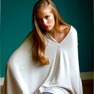 California Dreamin Poncho Sun protective eco fibersUPF50+ Made in USA versatile